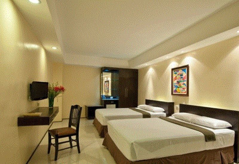 M Citi Suites Cebu Εξωτερικό φωτογραφία