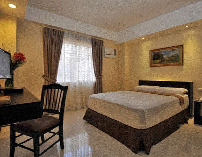M Citi Suites Cebu Εξωτερικό φωτογραφία