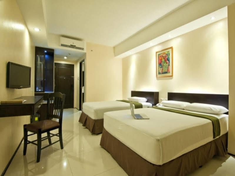 M Citi Suites Cebu Εξωτερικό φωτογραφία