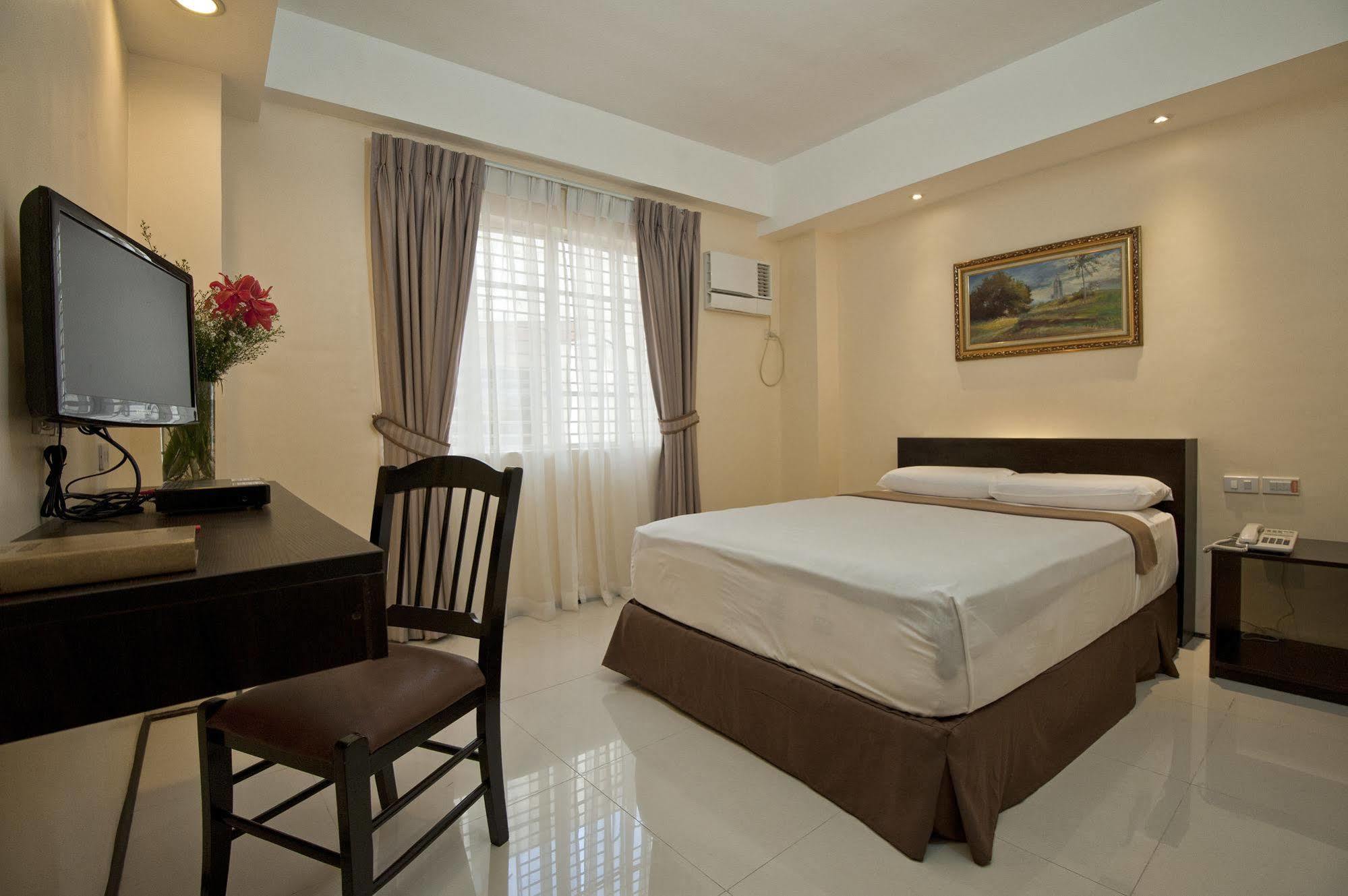 M Citi Suites Cebu Εξωτερικό φωτογραφία